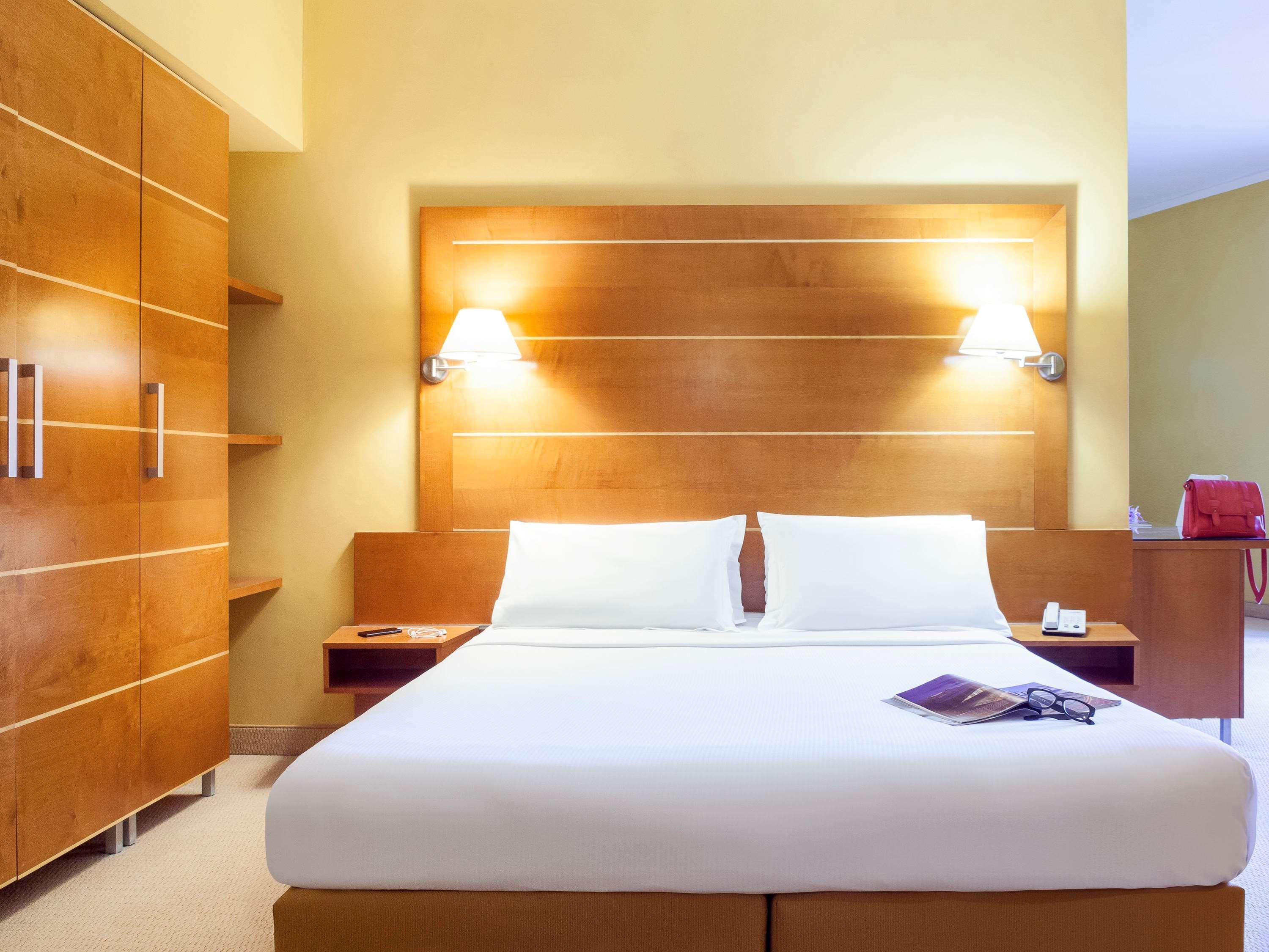 Hotel Ibis Styles Bari Giovinazzo Esterno foto