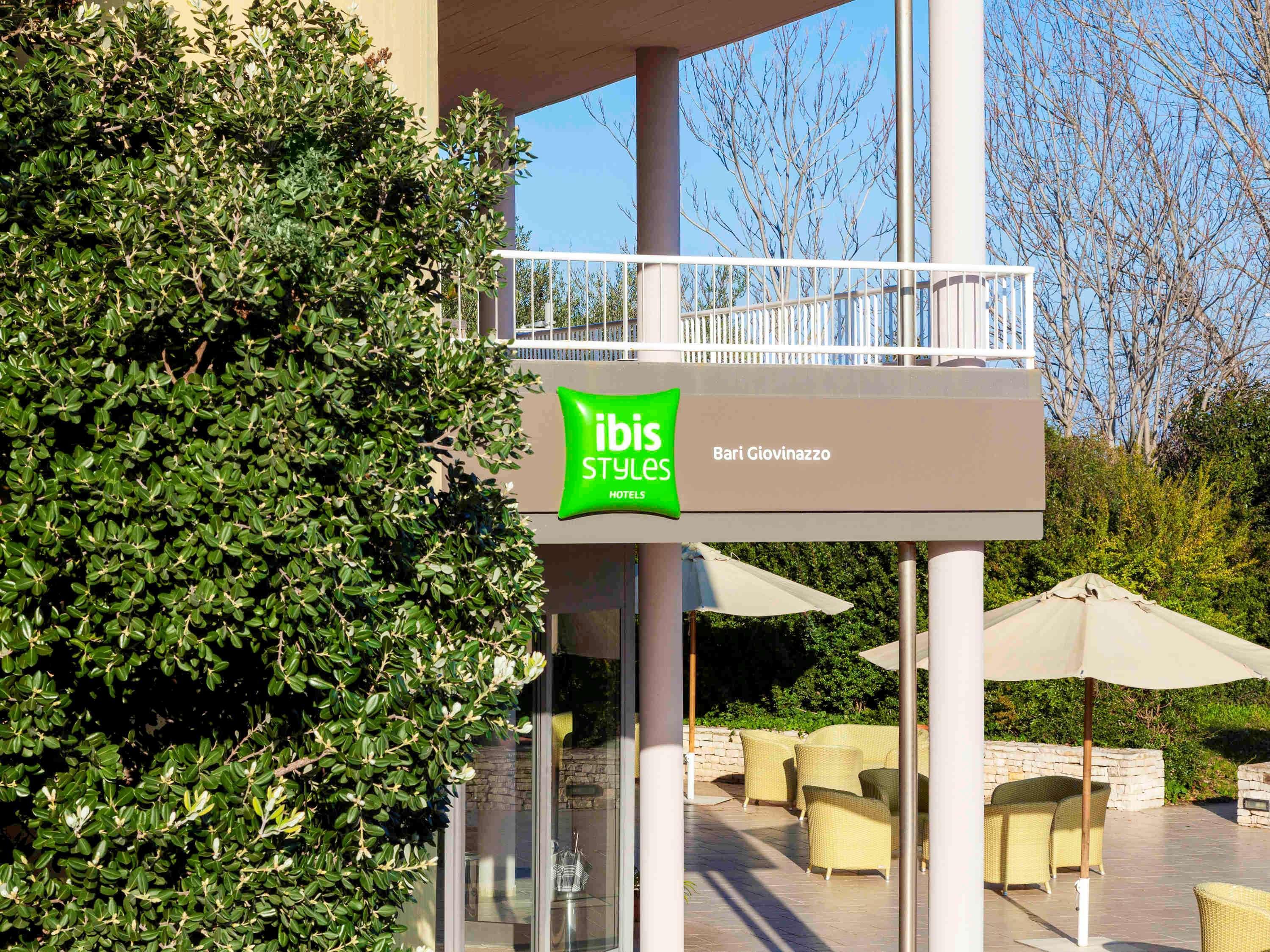 Hotel Ibis Styles Bari Giovinazzo Esterno foto