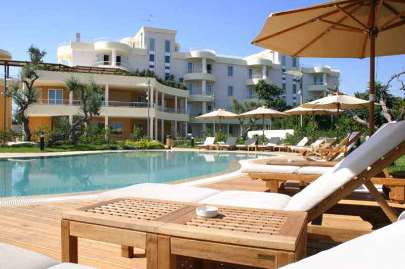Hotel Ibis Styles Bari Giovinazzo Esterno foto