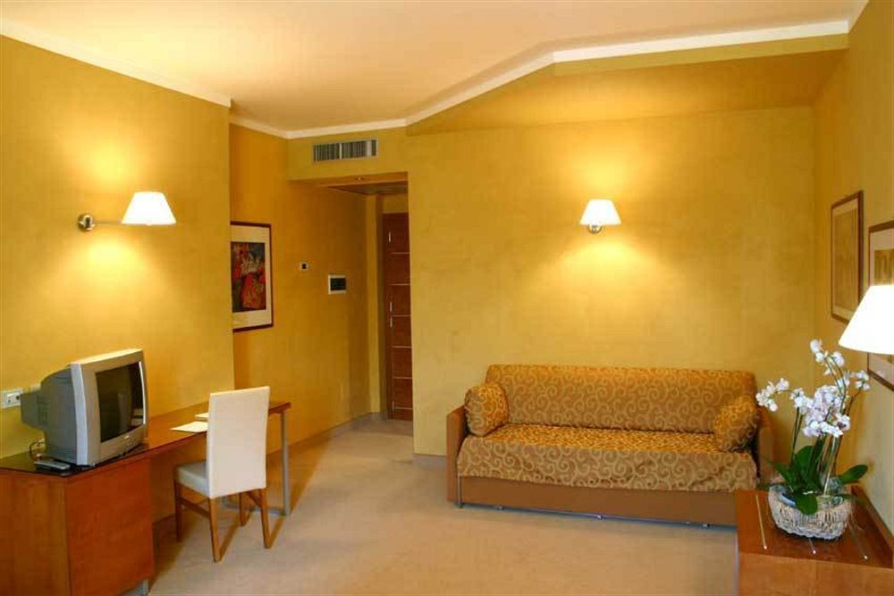 Hotel Ibis Styles Bari Giovinazzo Esterno foto